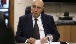 Meirelles confirma que governo estuda usar FGTS no lugar do seguro-desemprego