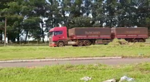 Mais de 200 motoristas são flagrados durante horário restrito