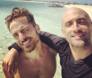 Paulo Gustavo e marido serão pais de um casal de gêmeos