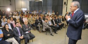 Plano de Iris vai nortear saneamento básico em Goiânia