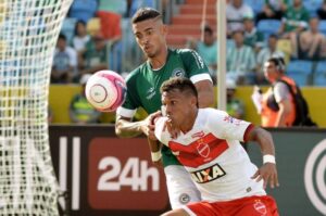 Vila vence clássico e cala torcida do Goiás no estádio Olímpico