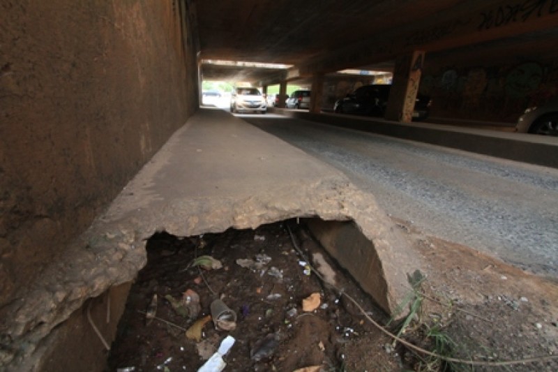 Viaduto no Jardim Goiás é interditado