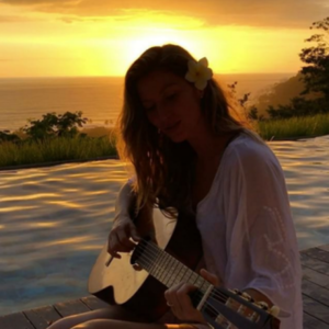 Gisele Bündchen solta a voz em video no Instagram