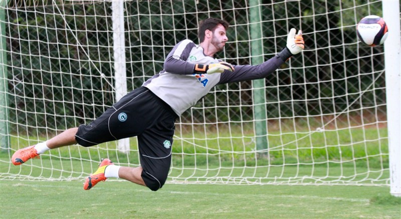Goiás faz  jogo-treino  na Serrinha