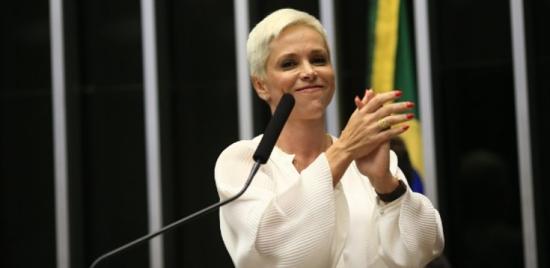 Cristiane Brasil recorre ao TRF2 contra decisão que impede posse