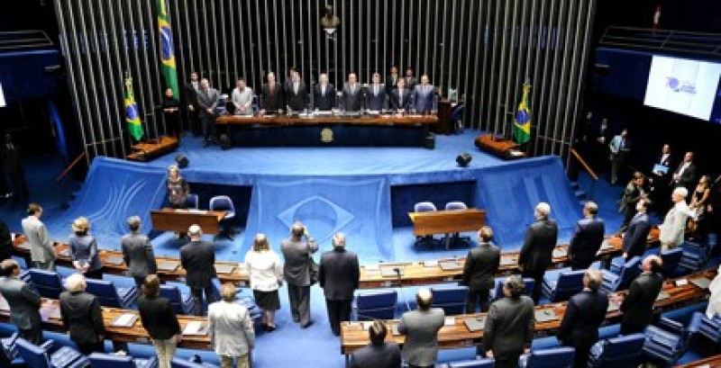 Comissão deve votar amanhã proposta de reforma trabalhista do governo federal