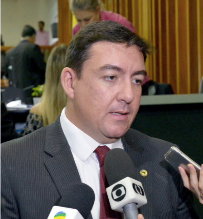 Vitti propõe regularização de templos construídos até 2014