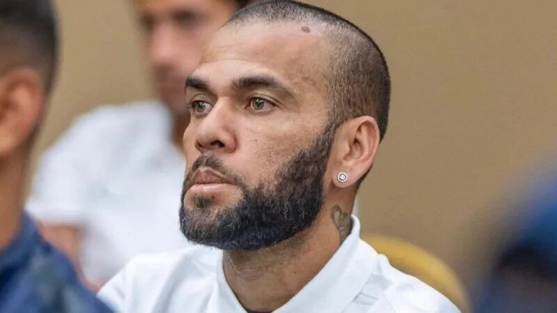 daniel alves foi enquadrado em lei aprovada em 2022 184511 800x450 e1674655103967