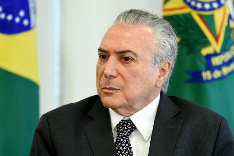 Temer recupera-se bem após cirurgia e deve ficar em São Paulo até terça-feira