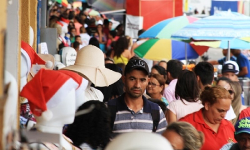 Mais de 250 mil pessoas devem passar pela 44