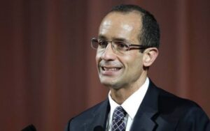 Marcelo Odebrecht deixa prisão para cumprir prisão domiciliar