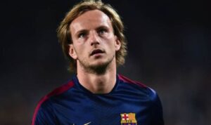 Clube catalão renova com Rakitic até o ano de 2021