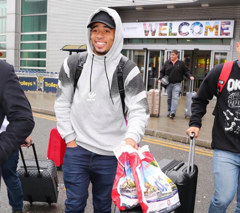 Gabriel Jesus chega  ao Manchester City