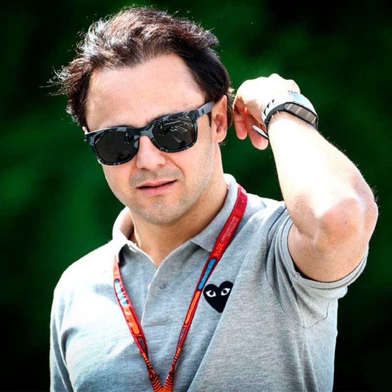 Felipe Massa assina com a  Williams