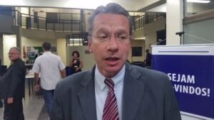 TCE mantém abertura de edital para troca de gestão nas escolas