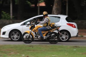 Mototaxistas de Goiânia cobram fiscalização contra clandestinos