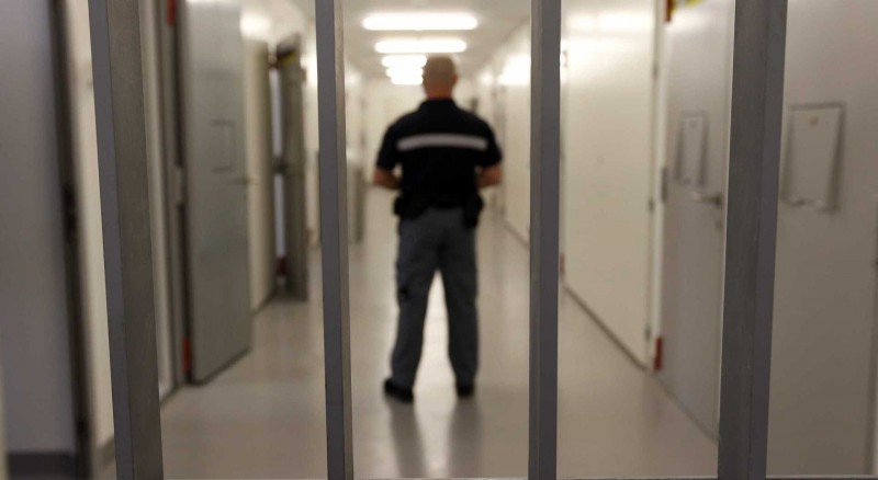 Goiás tem um agente para cada 12 presos