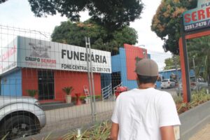 Transporte funerário gratuito