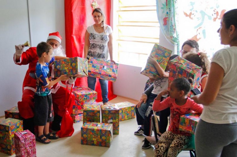 Começa a campanha Papai Noel dos Correios