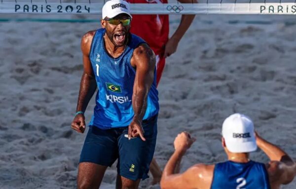 evandro e arthur ganham facil de canadenses e avancam as oitavas do volei de praia na olimpiada