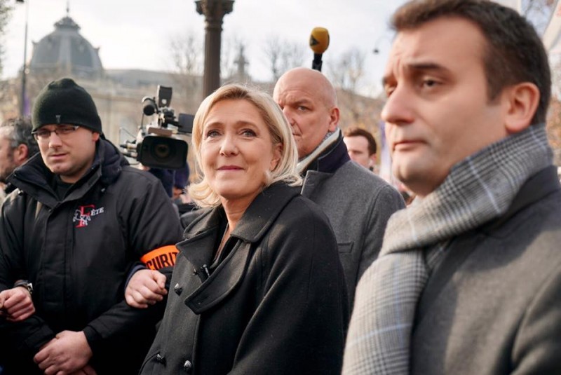 Candidata defende fim da  escola gratuita na França