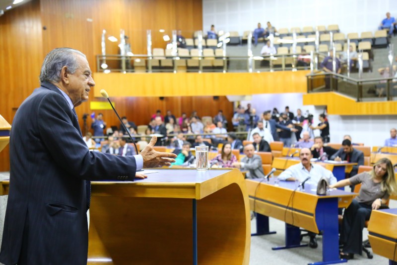 Iris chama BRT de ‘trambolho’ e pretende mudar rota