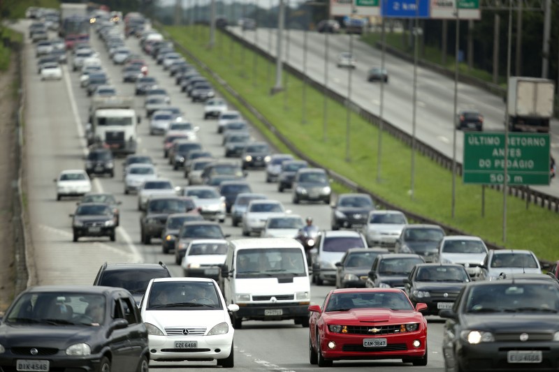 Cresce intenção do brasileiro viajar de carro nos próximos meses