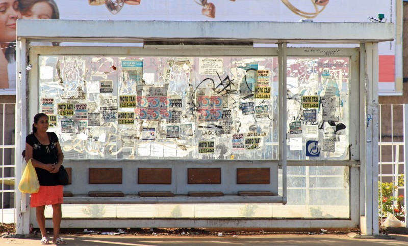 Pontos de ônibus destruídos