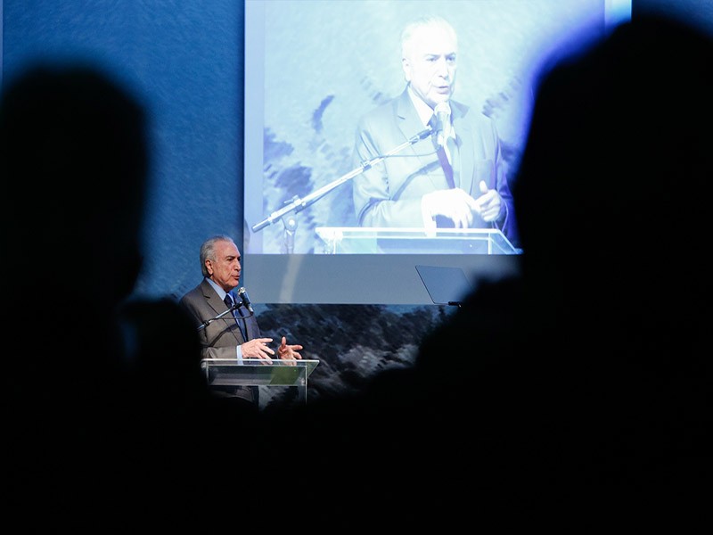 Temer comemora país livre de febre aftosa