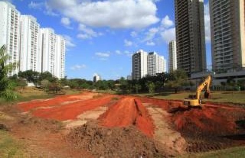 Inicia as obras para a recuperação do Parque Cascavel em Goiânia