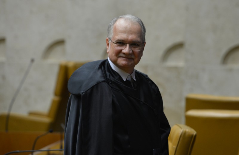 Ministro do STF autoriza depoimento de Temer à PF