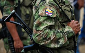 Farc começam a examinar hoje propostas de novo acordo de paz