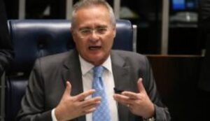 Renan pretende convidar Moro para discutir Lei de Abuso de Autoridade