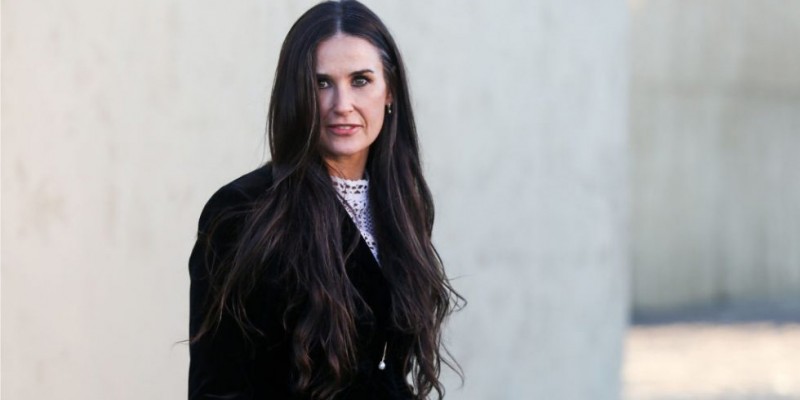 Demi Moore tem cartão de crédito roubado