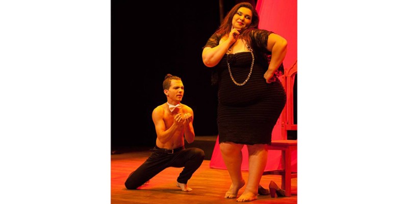 ‘A Plástica Desnecessária’: um alerta contra a gordofobia