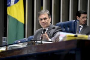 Projeto cria polícias penais