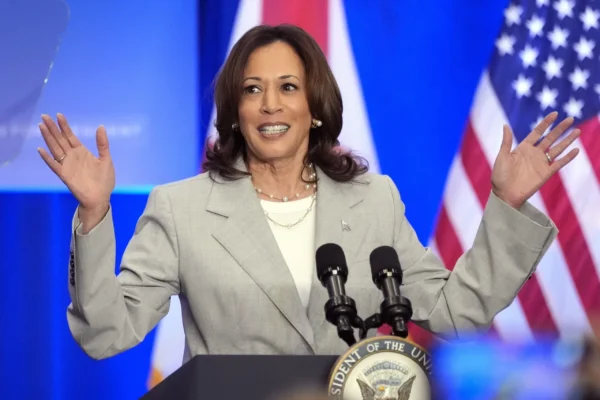 kamala harris scaled 1