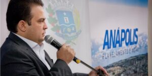 Prefeito de Anápolis declara apoio ao candidato Bolsonaro