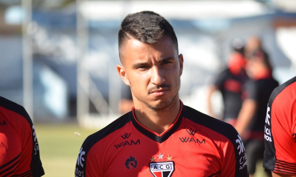 Matheus se mostra preocupado com calendário