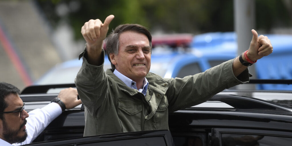 Revista 'Time' escolhe Bolsonaro como uma das 100 pessoas mais influentes do mundo