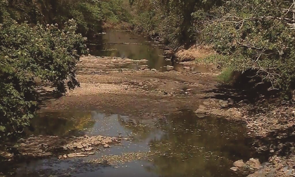 Vazão do Meia Ponte registra nova queda