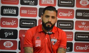 André Castro confia na ajuda da torcida para a próxima partida