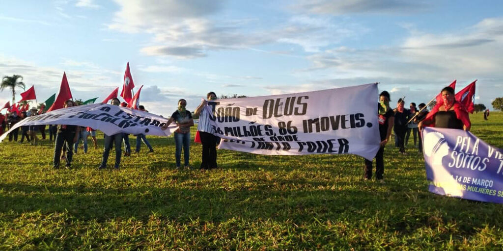 Fazenda de João de Deus é ocupada por mulheres do MST