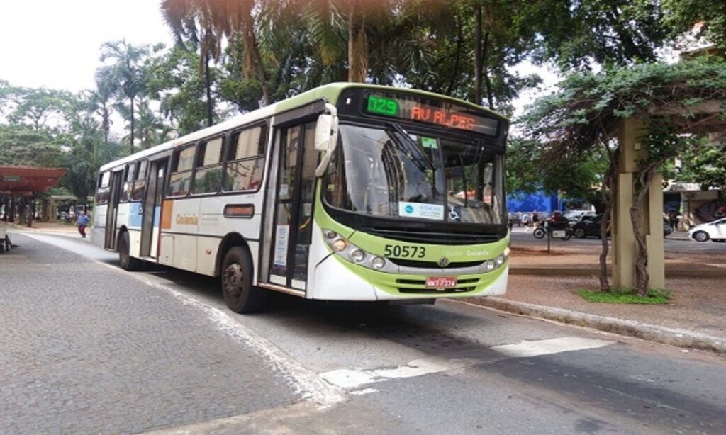 CMTC estuda criar linhas diretas do transporte coletivo na Grande Goiânia