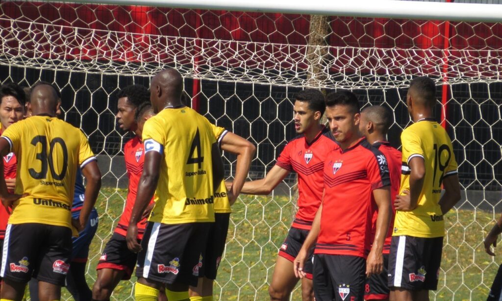 Reservas do Atlético goleiam o Goiânia em jogo-treino