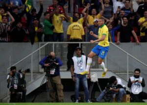 Brasil vence Catar em Brasília