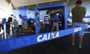 Caixa paga R$ 2