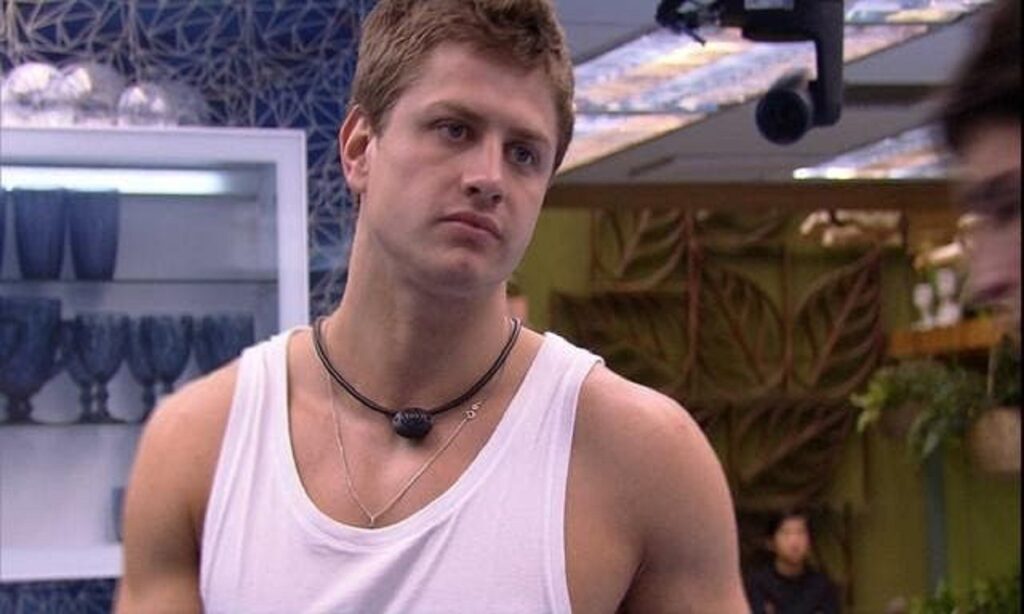 "BBB 20": Lucas é eliminado do reality com 62% dos votos