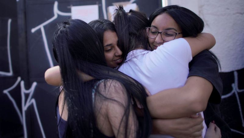 Estudantes retomam atividades em escola de Suzano 13 dias após ataques