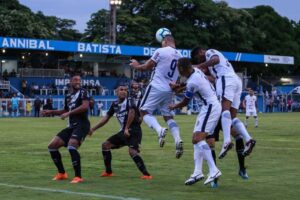 Aparecidense tem jogo remarcado e Vila libera jogadores